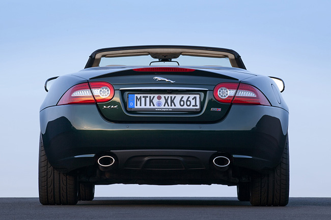 Jaguar công bố hình ảnh phiên bản đặc biệt XK66 Special Edition 4